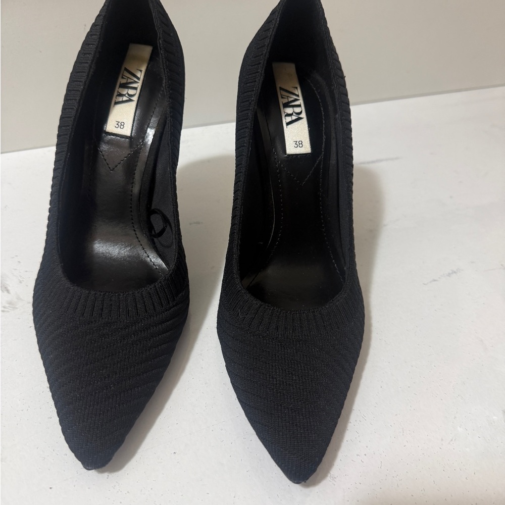 Zara Black Knit Pointed-Toe Womens Pumps